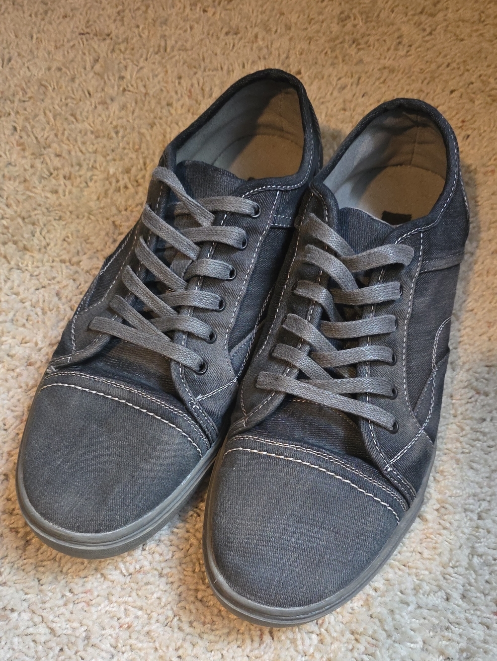 Steve Madden Men's Gray Low-Top Canvas Sneakers Size 13
